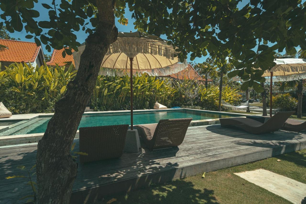 Cari Surf Camp & Studio'S Uluwatu Exterior foto