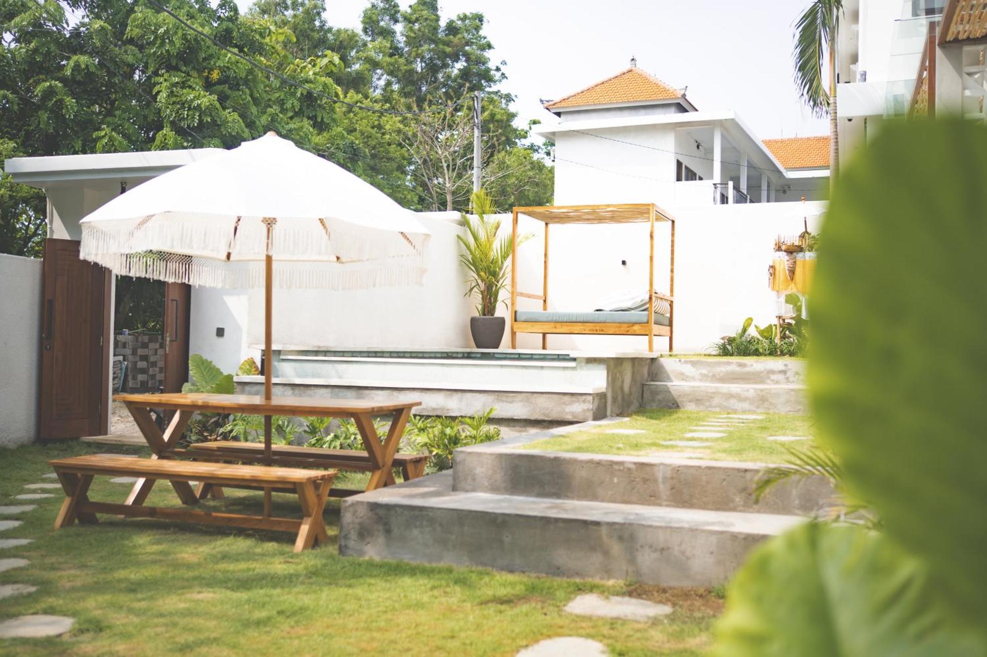 Cari Surf Camp & Studio'S Uluwatu Habitación foto